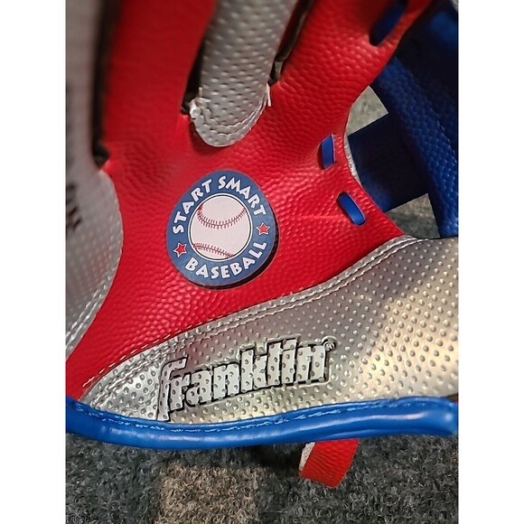 Franklin Sports Air Tech Left Handed Throw Youth Baseball Glove, 9-Inch RTP 9N - Picture 3 of 6